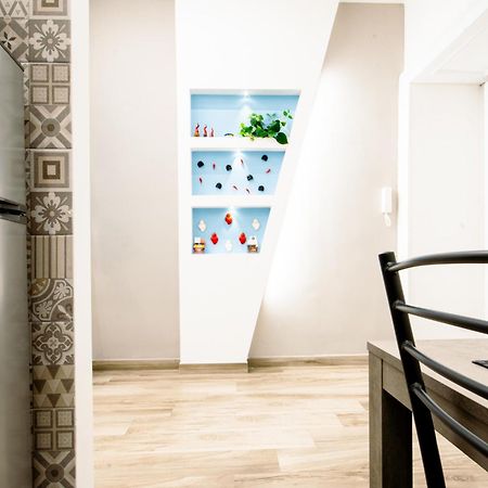 Casa Cosmedin Apartment เนเปิลส์ ภายนอก รูปภาพ